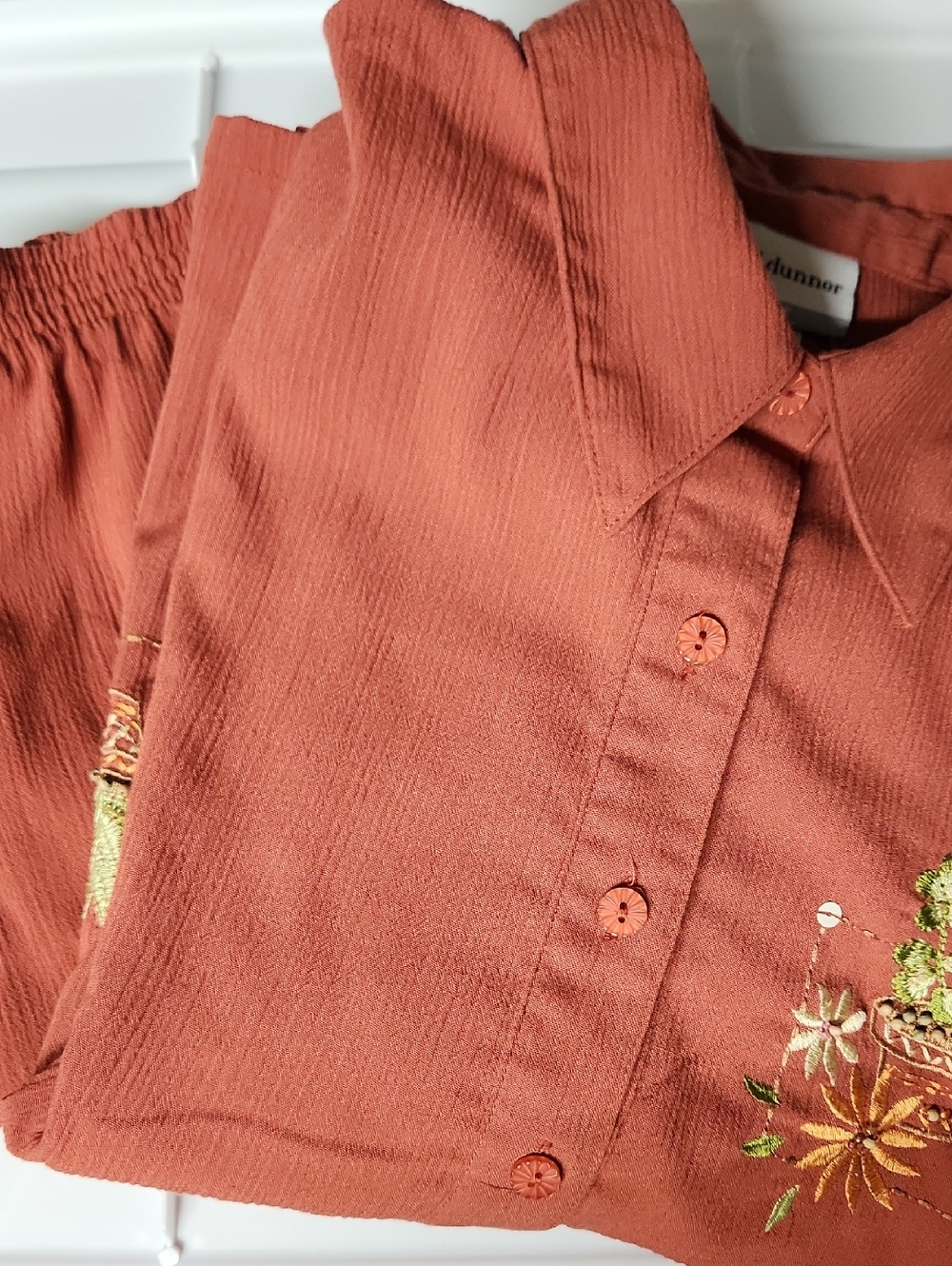 Rust Colored Wide Leg Pull-On Pants And Matching Top Set 18P